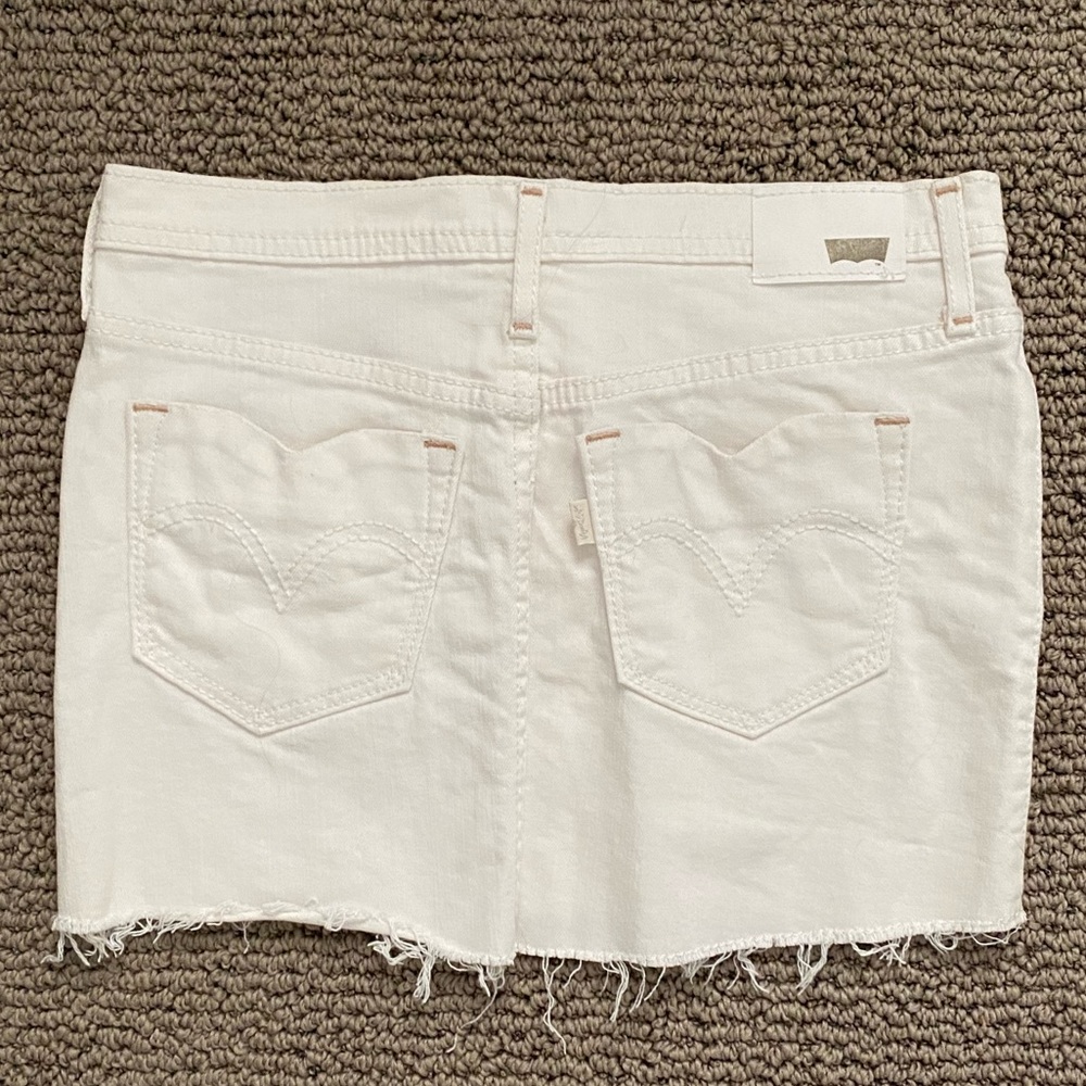 White Levi’s Jean Skirt